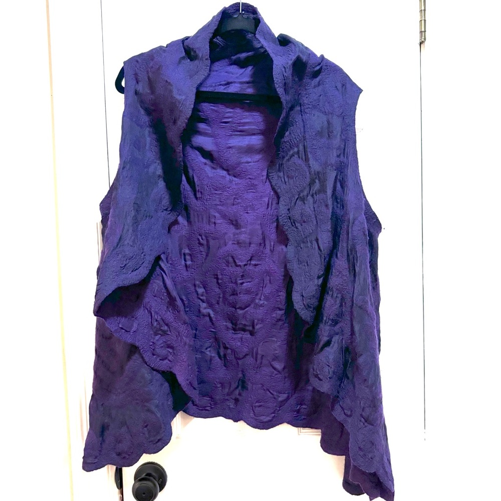 Waterfall Vest Purple Embossed